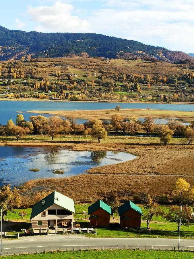 Holiday House By The Lake Plav Exterior foto